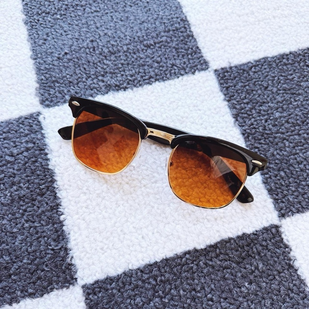 Vintage Style Wayfarer Sunglasses